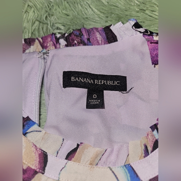 Banana Republic Floral Lilac Sleeveless Dress Size 0 - Picture 9 of 10